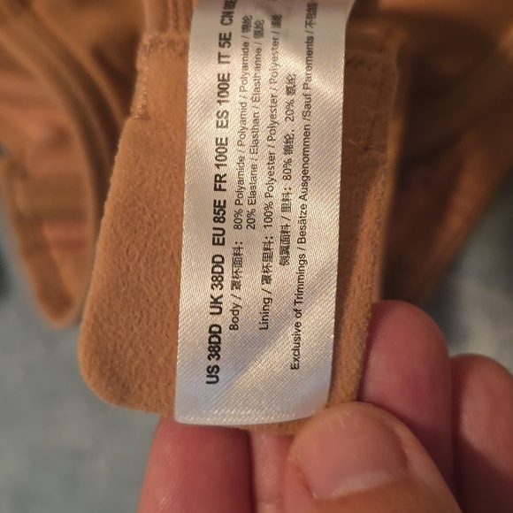 2 NWOT Women's Syrokan Sports Bras Size 38DD (0816) - Picture 5 of 7